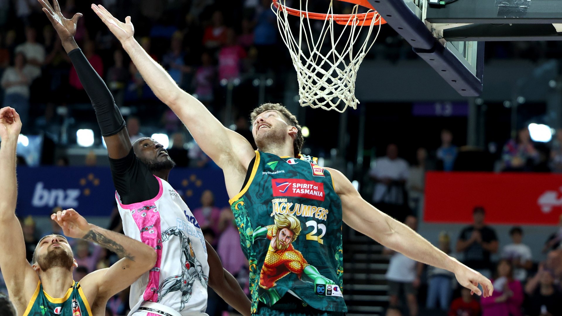 Stat Chat - Round 10, NBL24 (What's hot and what's not)