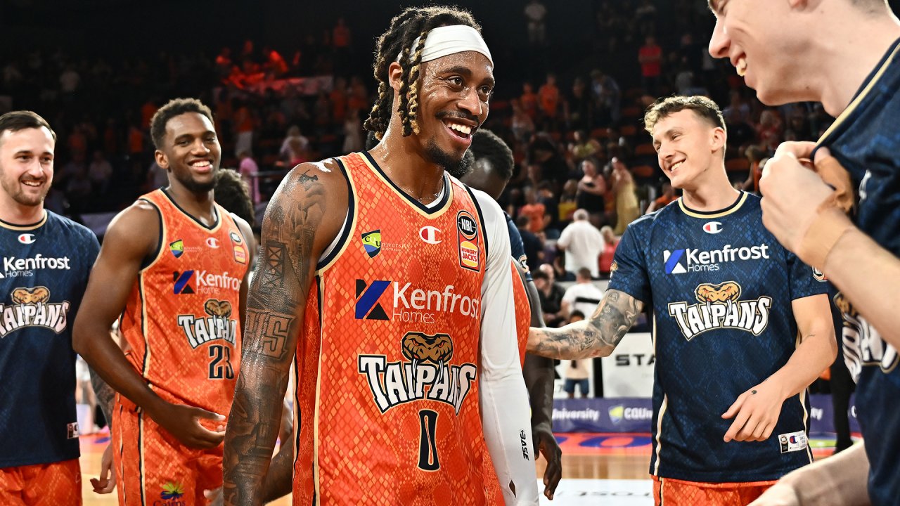 Snakes fire on NYE to beat Melbourne United again
